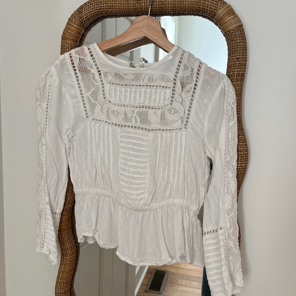 Doen Inspired White Embroidered Blouse